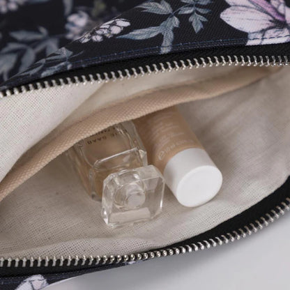 Svarta Körsbärskuvertväska